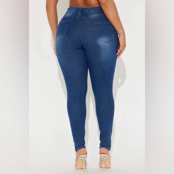 Brand New with Tag Dark Wash Fashion Nova Vibe Check Curvy Stretch Skinny Jeans - Picture 2 of 4